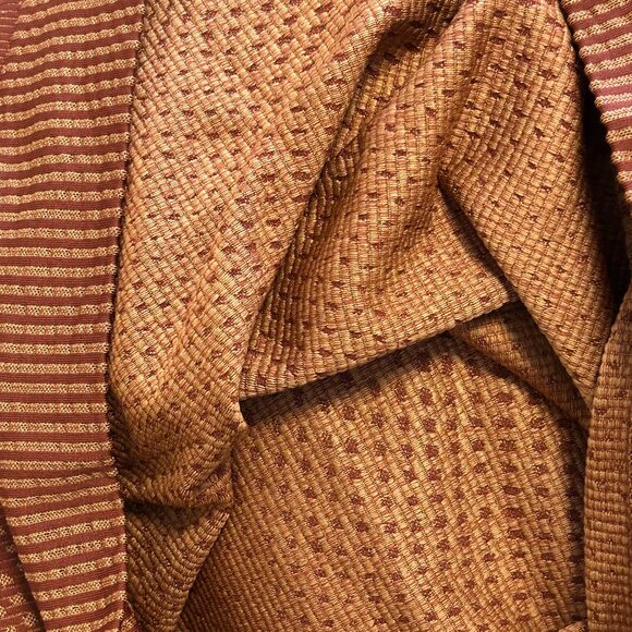 Lululemon Hold Tight Long-Sleeve. Size 4/6 - Picture 5 of 7